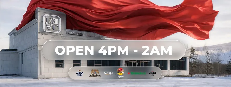 Revo Restaurant & Bar